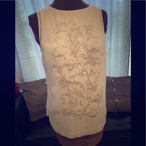 Embroidered White House Black Market top size S